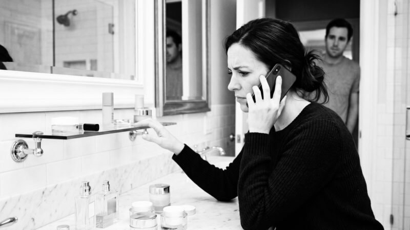 «Положи трубку и не смей ей больше звонить»: история одной мести, которая перевернула всё