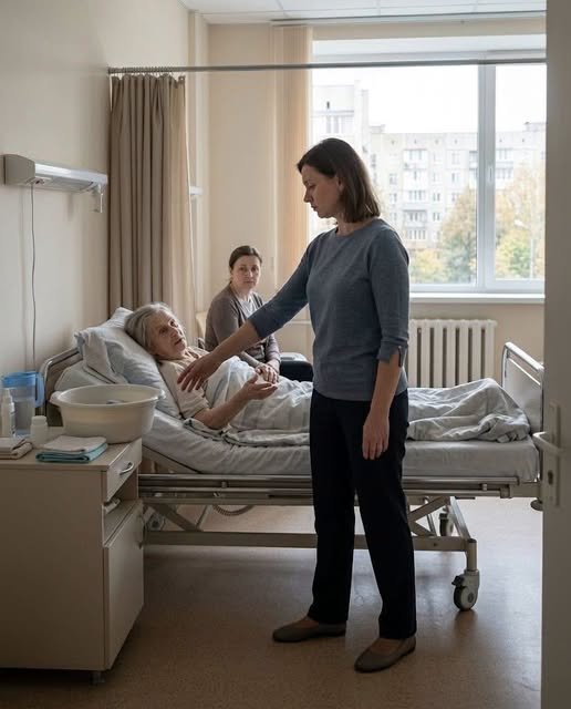 For three years, I bathed my mother, changed her clothes, and cleaned up everything she left in the bed.