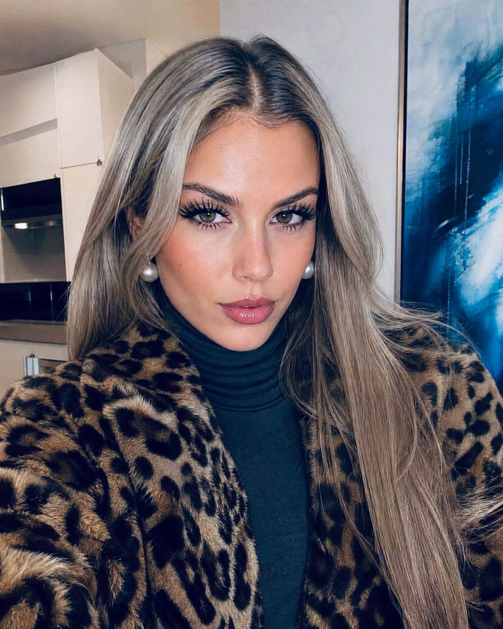 Она полетела в Дубай на «девичник мечты»